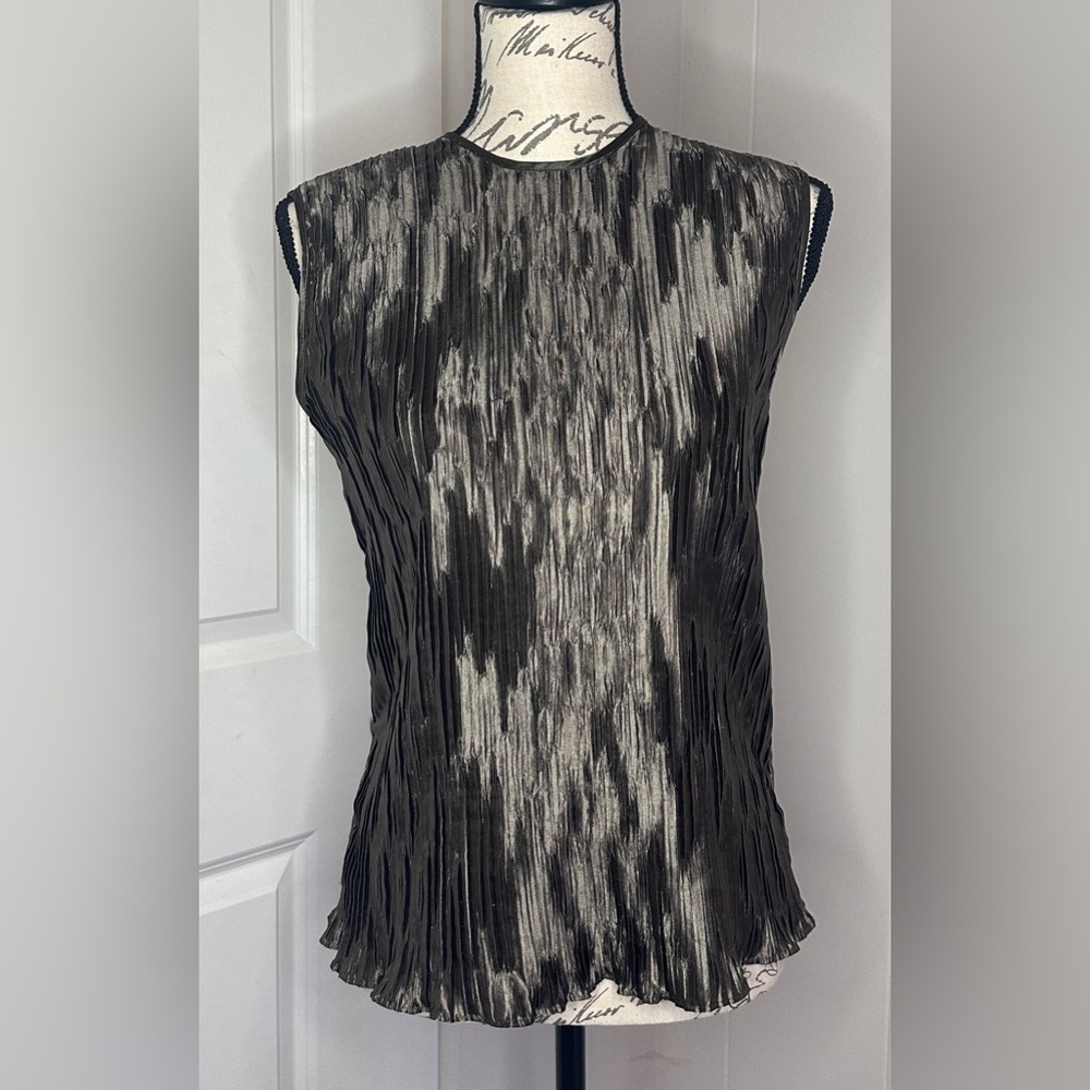 Vintage Elegant Sleeveless Pleated Blouse - Metallic Taupe